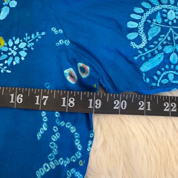 Amaya Blue Embroidered Silk Floral V-Neck Tunic Top 40/Medium - Picture 7 of 9